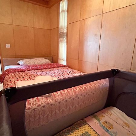 דירות A Hilarious Hideaway In Roveredo מראה חיצוני תמונה